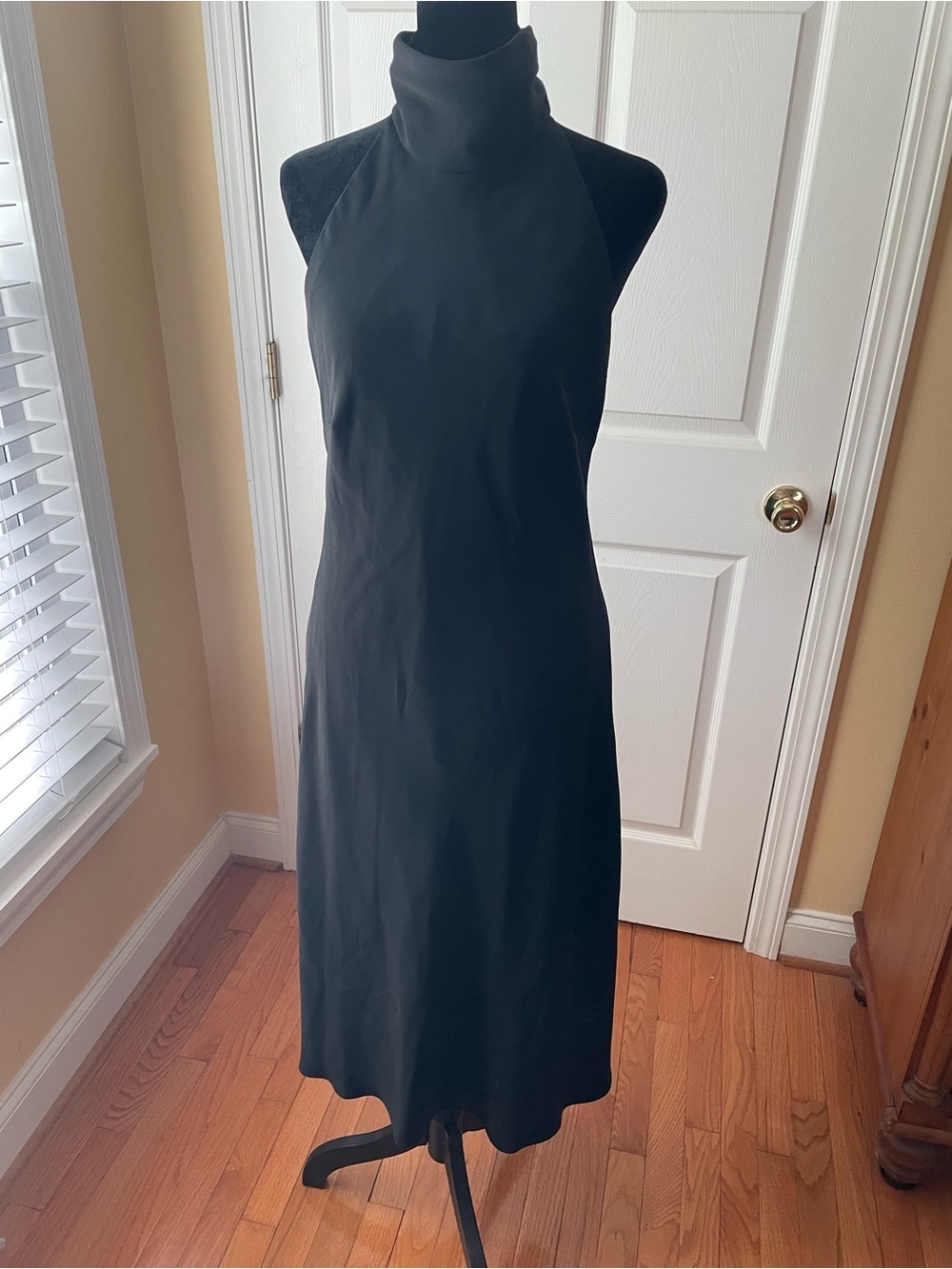 Lauren Ralph Lauren Black Halter Gown Size 12 🖤 Elegant Open Back Formal Dresses